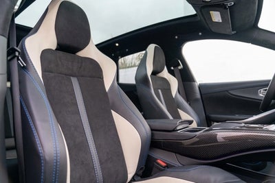 2023 Aston Martin DBX 707