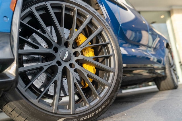 2023 Aston Martin DBX 707