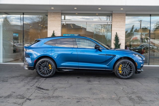 2023 Aston Martin DBX 707