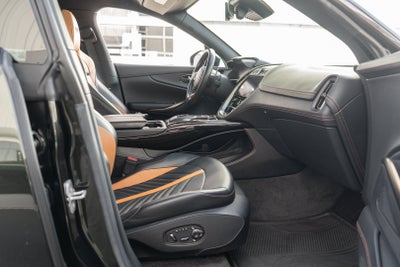 2023 Aston Martin DBX 707