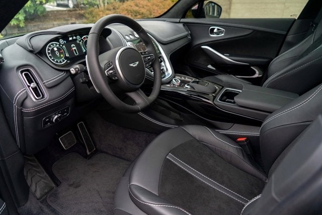 2023 Aston Martin DBX 707