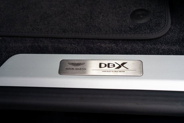 2023 Aston Martin DBX 707