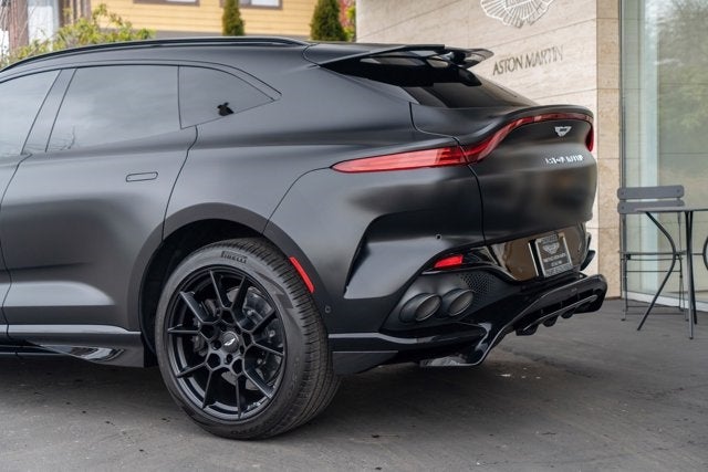 2023 Aston Martin DBX 707