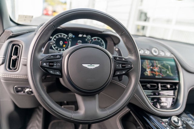 2023 Aston Martin DBX 707