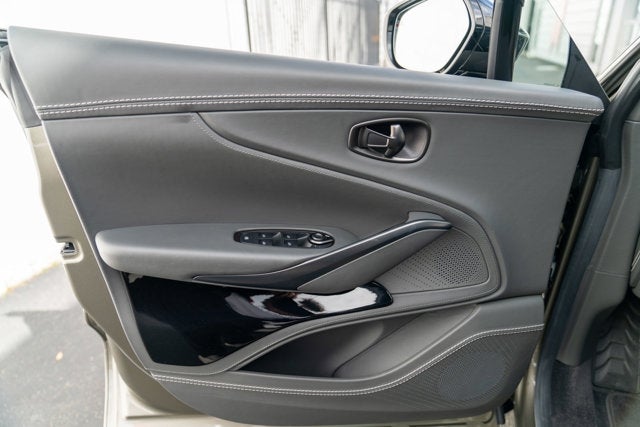 2023 Aston Martin DBX 707