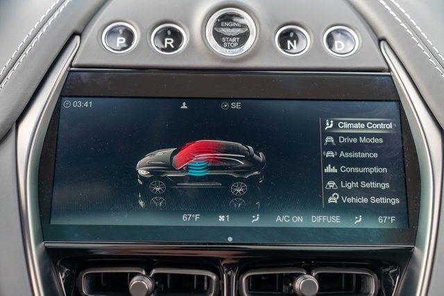 2023 Aston Martin DBX 707