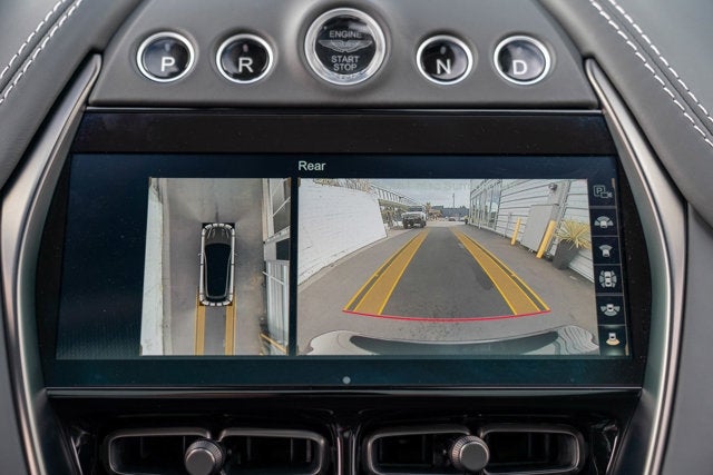 2023 Aston Martin DBX 707