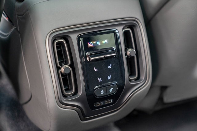 2023 Aston Martin DBX 707