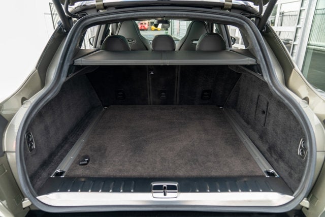 2023 Aston Martin DBX 707