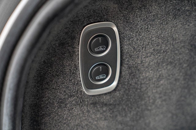 2023 Aston Martin DBX 707