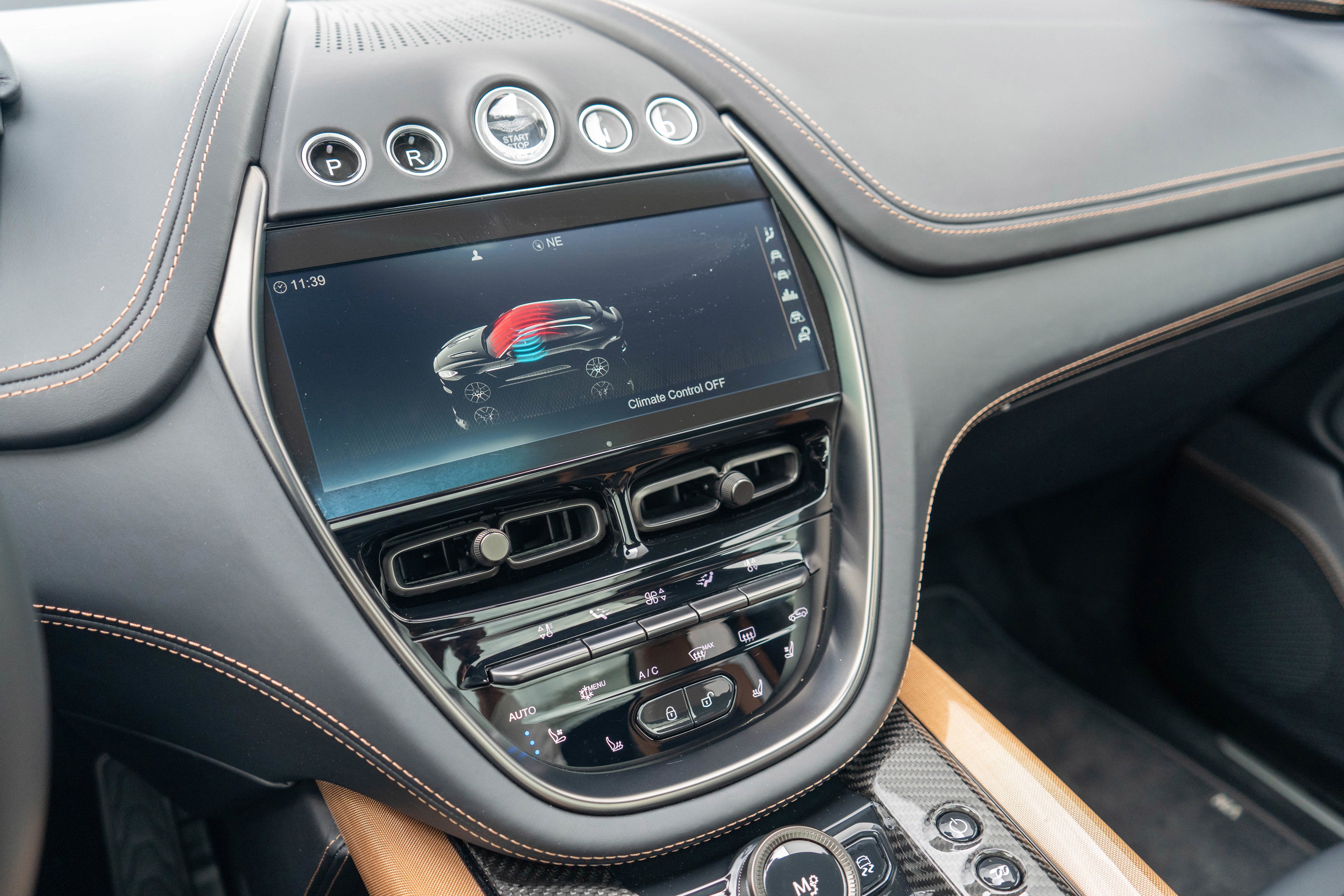 2023 Aston Martin DBX 707