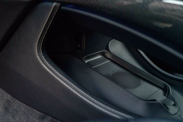 2023 Aston Martin DBX 707 707