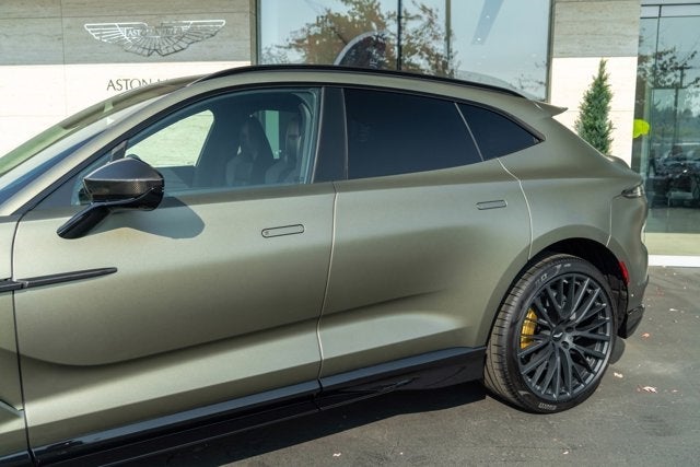 2023 Aston Martin DBX 707 707