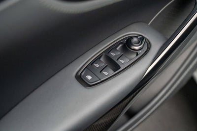 2023 Aston Martin DBX 707