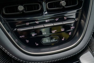 2023 Aston Martin DBX 707