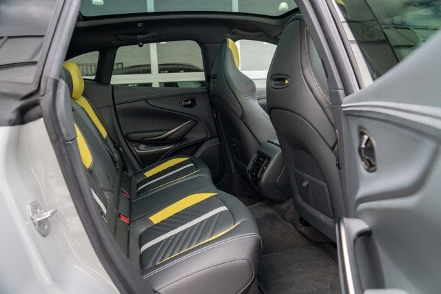 2023 Aston Martin DBX 707