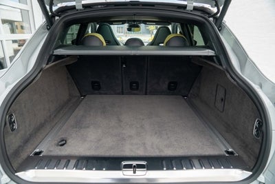 2023 Aston Martin DBX 707