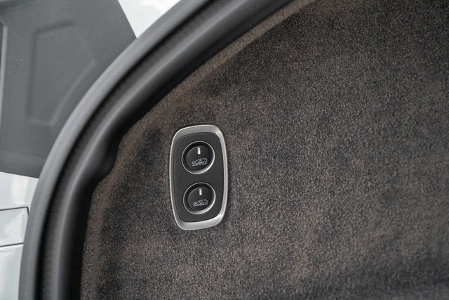 2023 Aston Martin DBX 707