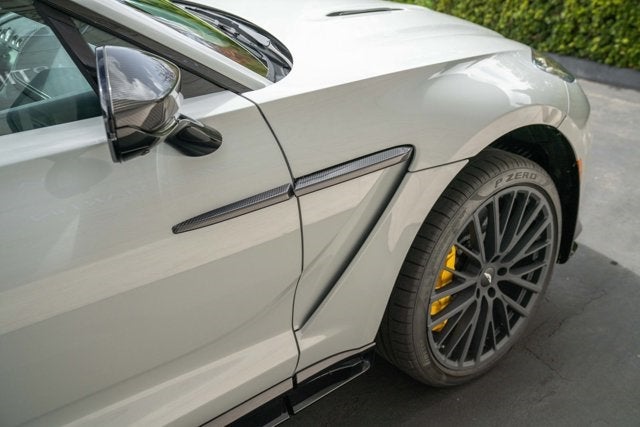 2023 Aston Martin DBX 707