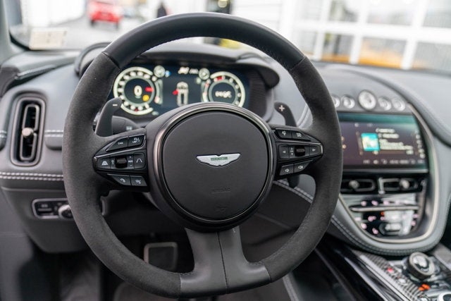 2023 Aston Martin DBX 707