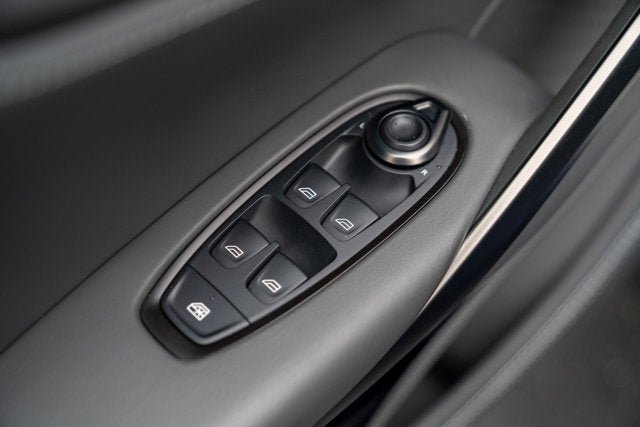 2023 Aston Martin DBX 707