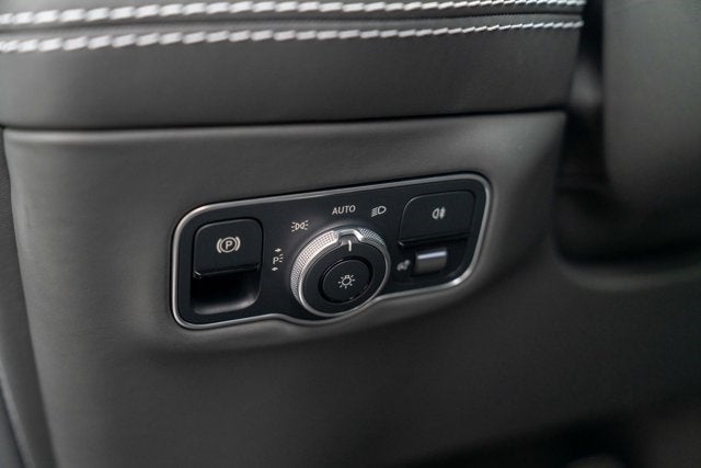 2023 Aston Martin DBX 707