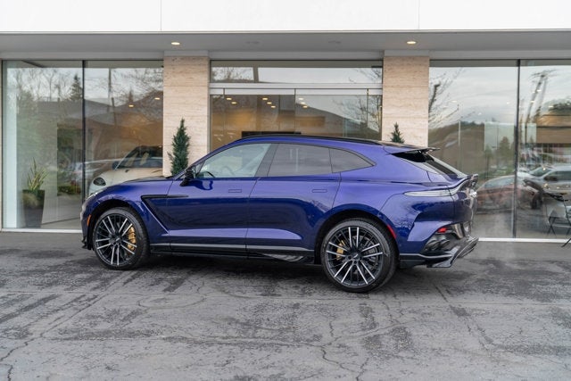2023 Aston Martin DBX 707
