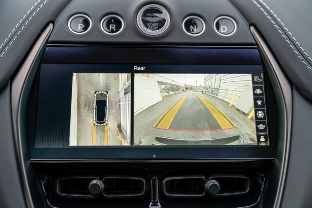 2023 Aston Martin DBX 707