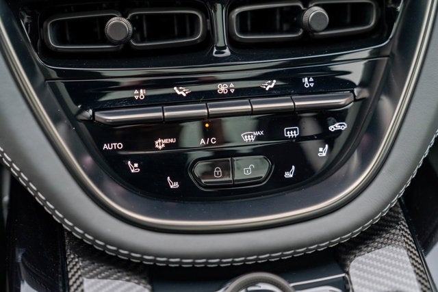 2023 Aston Martin DBX 707