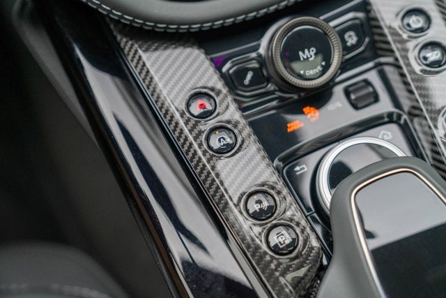 2023 Aston Martin DBX 707