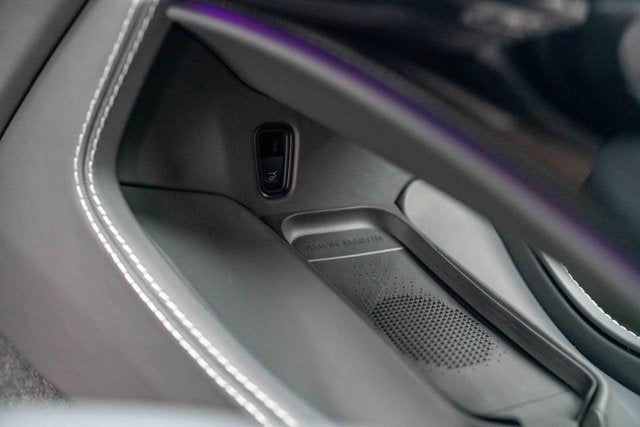 2023 Aston Martin DBX 707