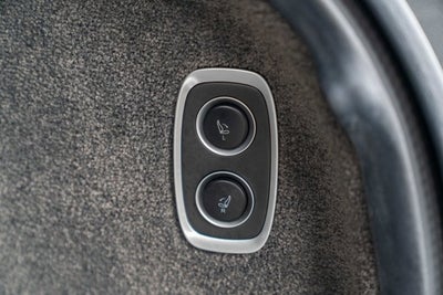 2023 Aston Martin DBX 707