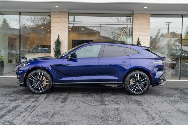 2023 Aston Martin DBX 707