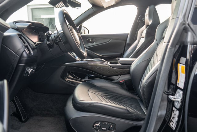 2023 Aston Martin DBX 707
