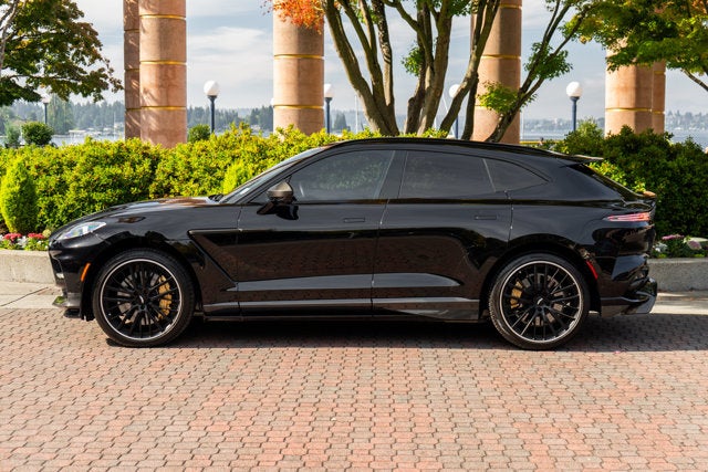 2023 Aston Martin DBX 707