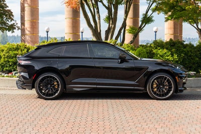 2023 Aston Martin DBX 707