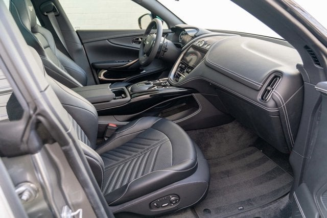2024 Aston Martin DBX 707