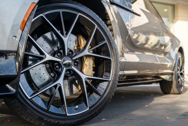 2024 Aston Martin DBX 707