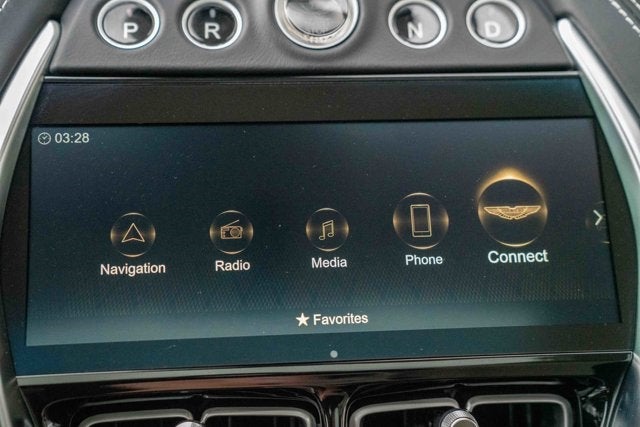 2023 Aston Martin DBX 707