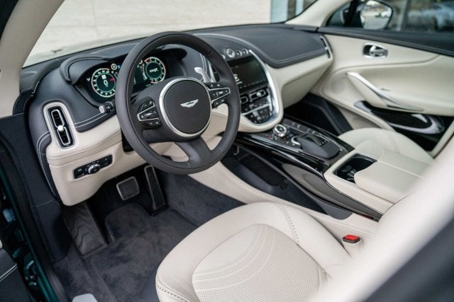 2023 Aston Martin DBX 707