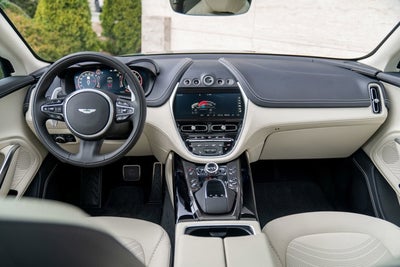 2023 Aston Martin DBX 707