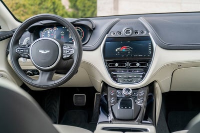 2023 Aston Martin DBX 707