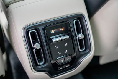 2023 Aston Martin DBX 707