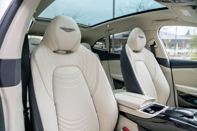 2023 Aston Martin DBX 707