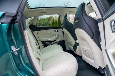 2023 Aston Martin DBX 707