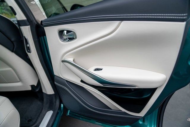 2023 Aston Martin DBX 707