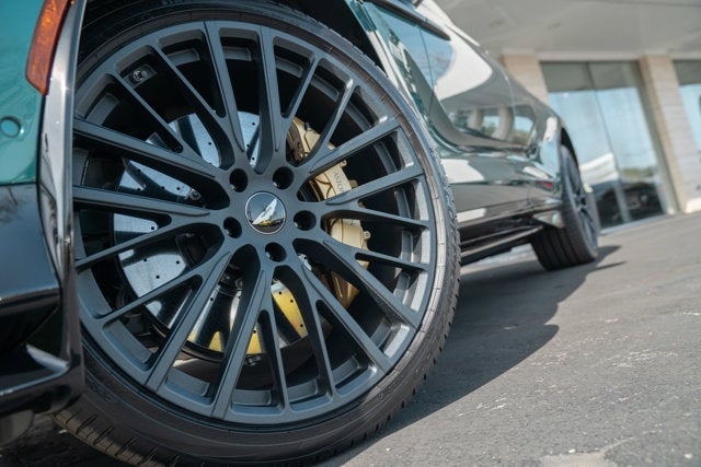 2023 Aston Martin DBX 707