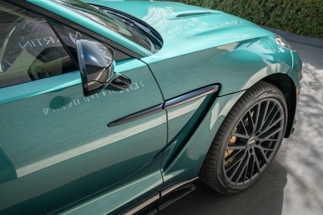 2023 Aston Martin DBX 707