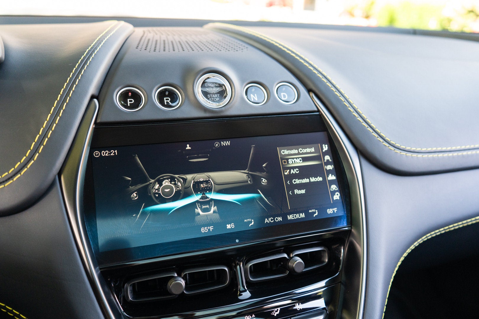 2023 Aston Martin DBX 707