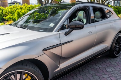 2023 Aston Martin DBX 707